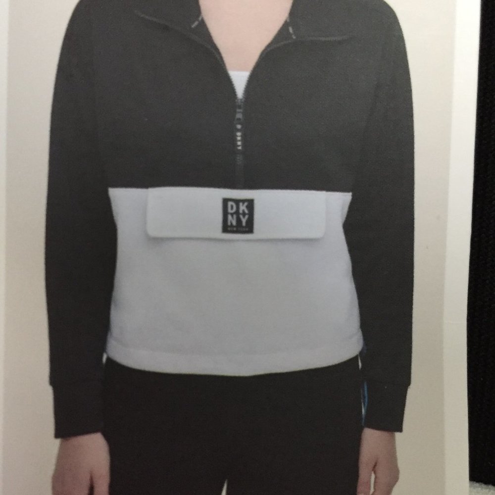 NWT DKNY Sport half zip pullover top Womens black Size Large